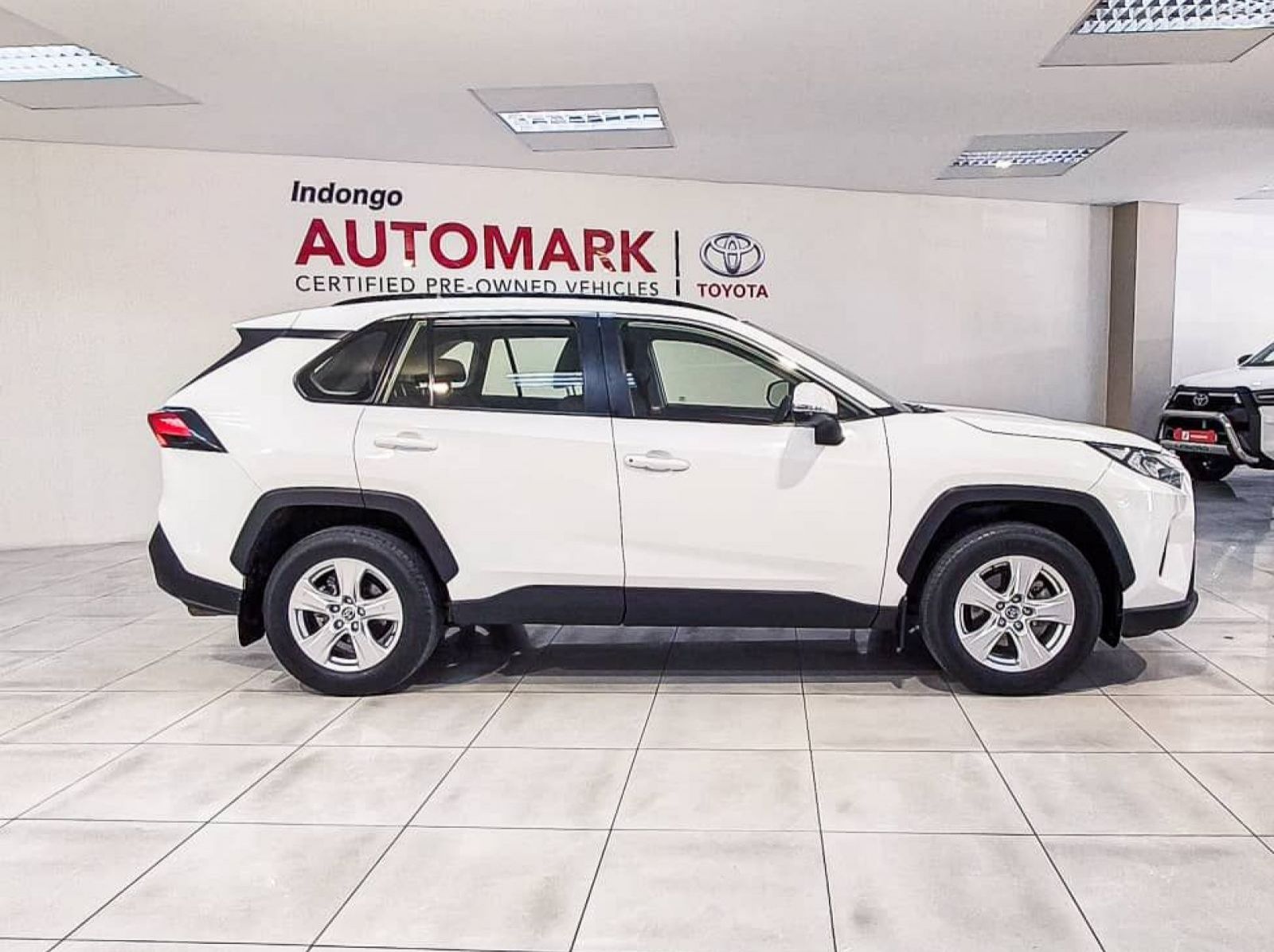 2020 Toyota Toyota Rav4 2.0 Gx Cvt pictures