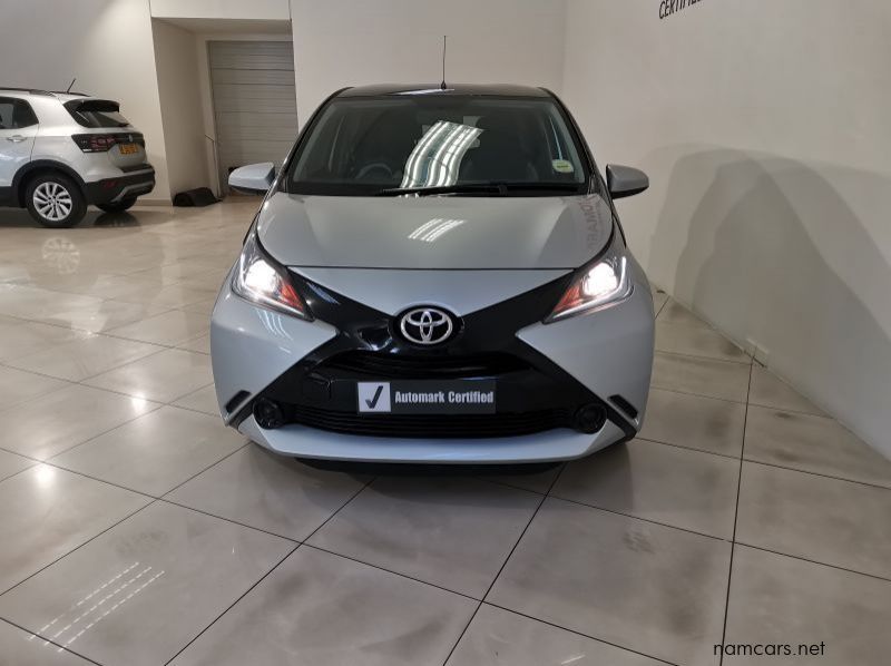 2017 Toyota Aygo 1.0 (5dr) pictures