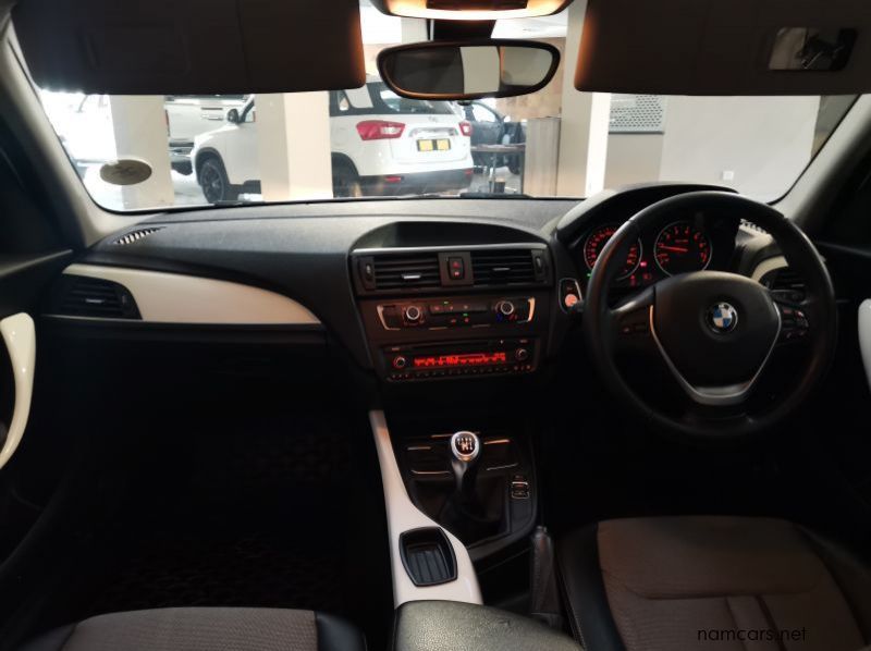 2011 BMW 1 Series 116i 5dr (f20) pictures