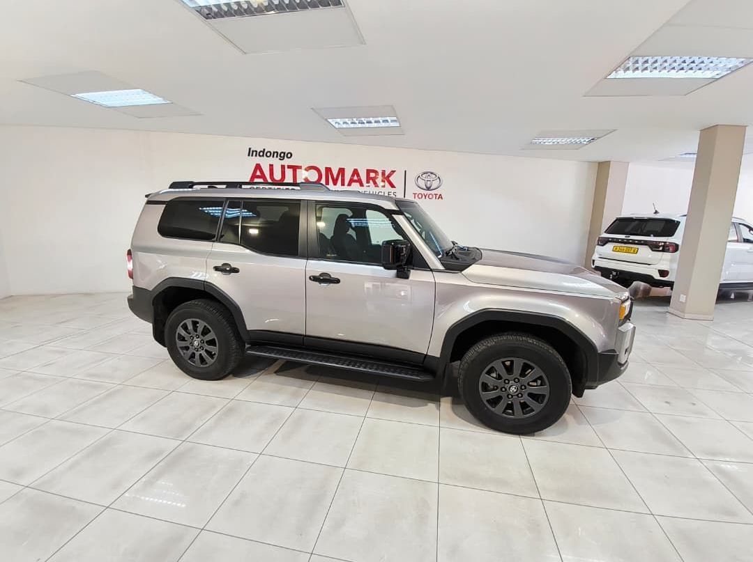 2024 Toyota Prado Vx-r 2.8gd A/t pictures