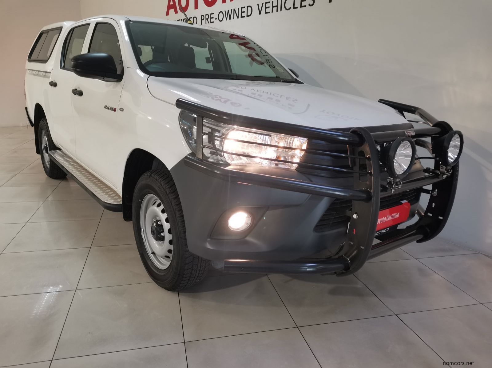 2024 Toyota Toyota Hilux 2.4 Gd-6 Sr 4x4 P/u D/c pictures