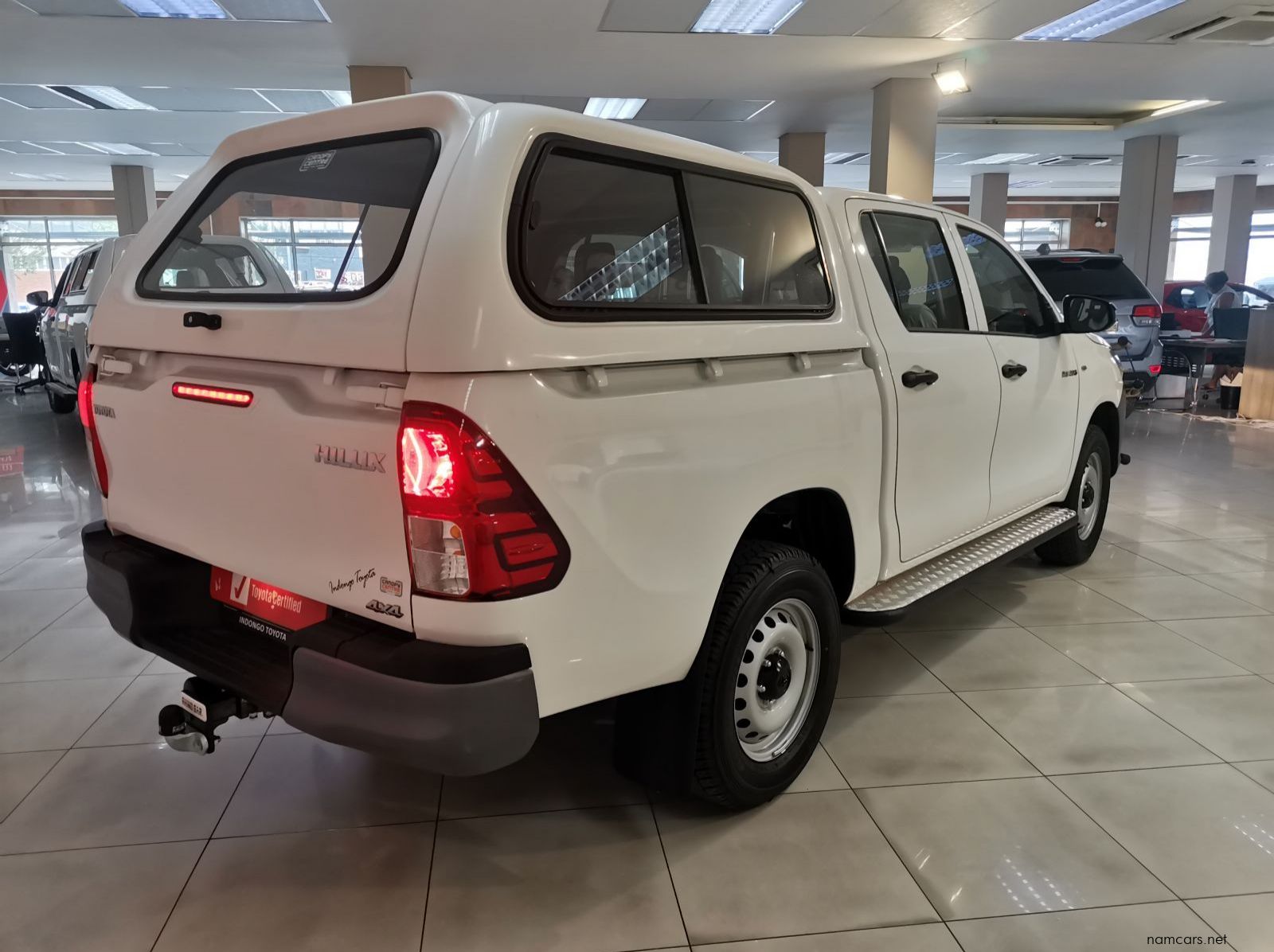 2024 Toyota Toyota Hilux 2.4 Gd-6 Sr 4x4 P/u D/c pictures