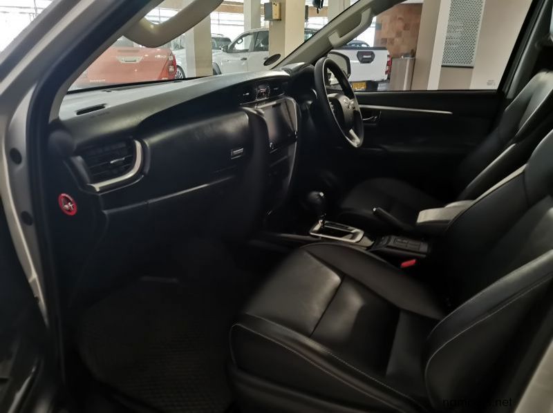2021 Toyota Fortuner 2.4gd-6 R/b A/t pictures