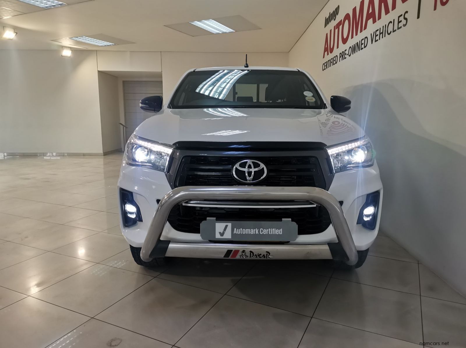 2018 Toyota Hilux 2.8 Gd-6 Raider 4x4 P/u D/c Dakar pictures