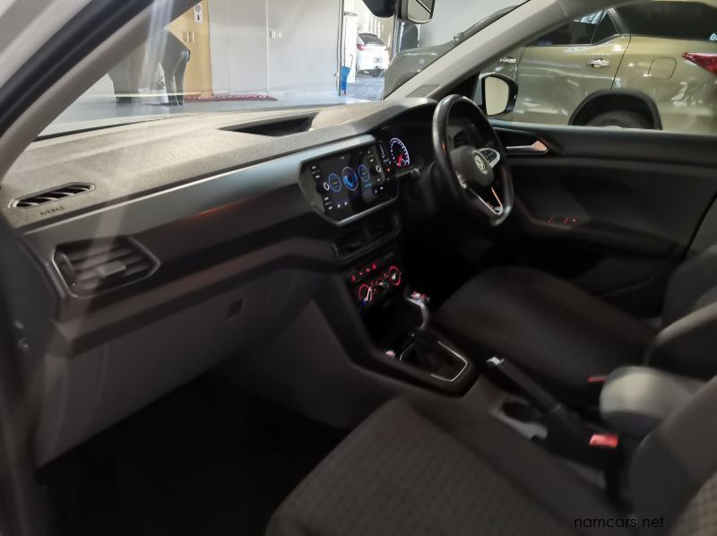 2019 Volkswagen T-cross 1.0 Tsi Comfortline Dsg pictures