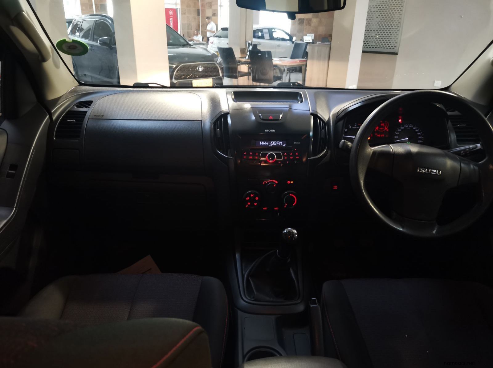 2017 Isuzu Kb 250 D-teq Ho Hi Rider P/u D/c pictures