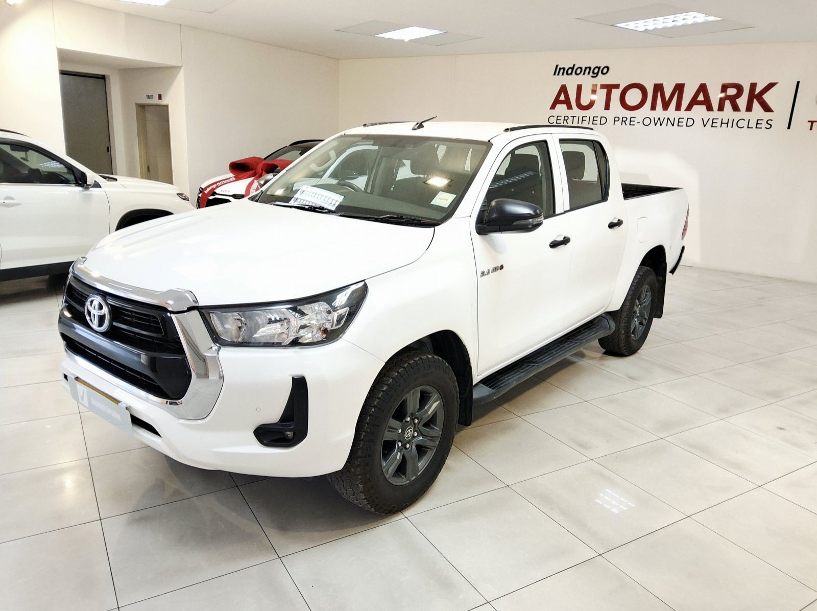 2023 Toyota HILUX 2.4 GD6 RAIDER 4X4 A/T P/U D/C pictures