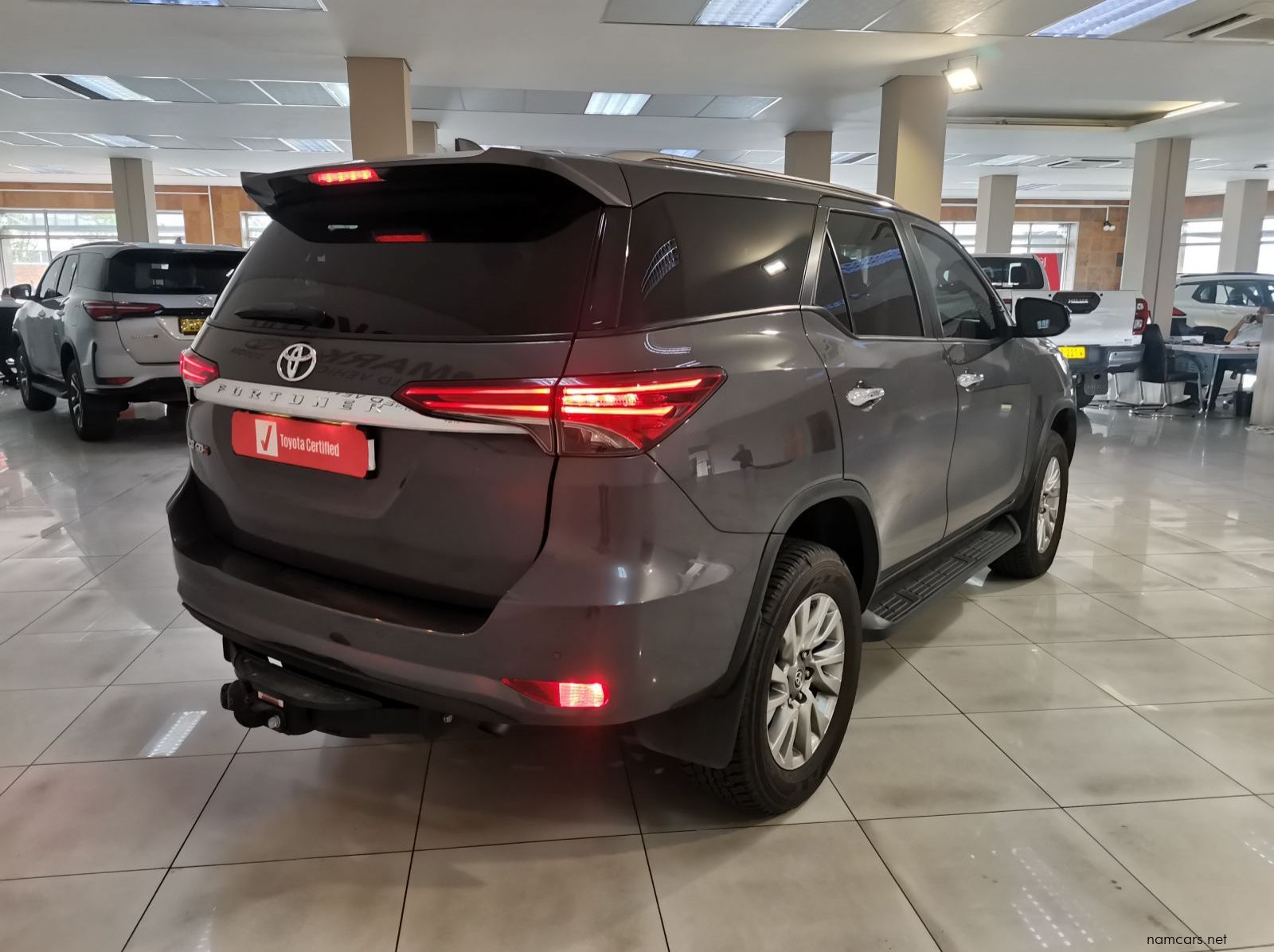 2023 Toyota Fortuner 2.8gd-6 R/b A/t pictures