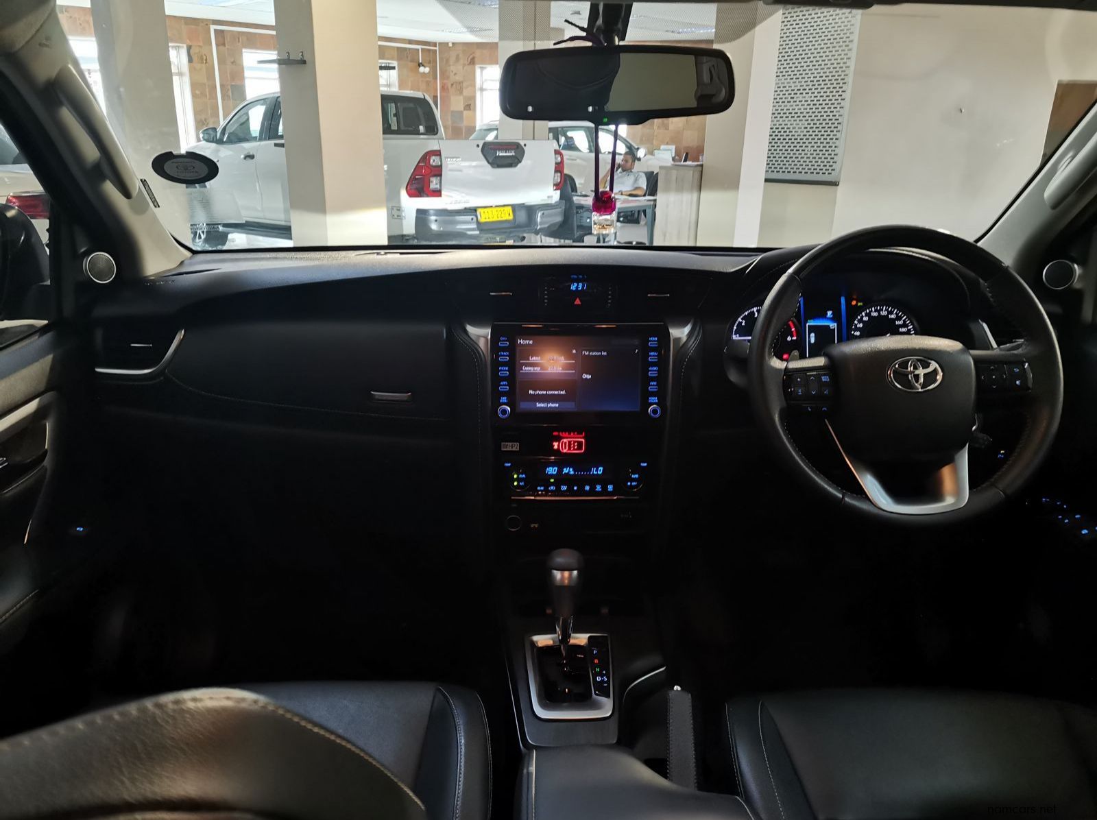 2023 Toyota Fortuner 2.8gd-6 R/b A/t pictures