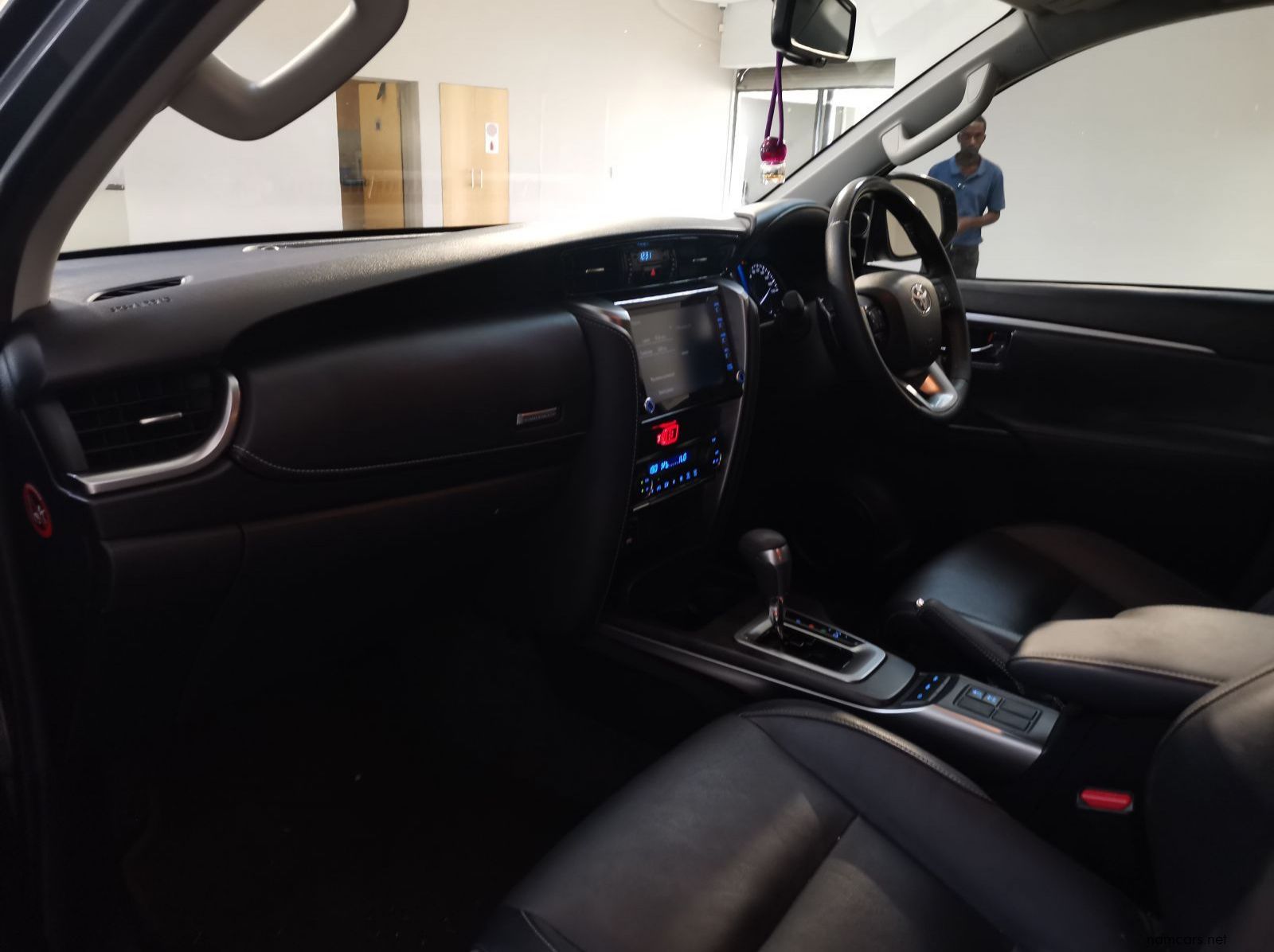 2023 Toyota Fortuner 2.8gd-6 R/b A/t pictures