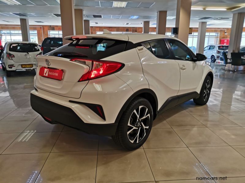 2019 Toyota C-hr 1.2t Plus Cvt pictures