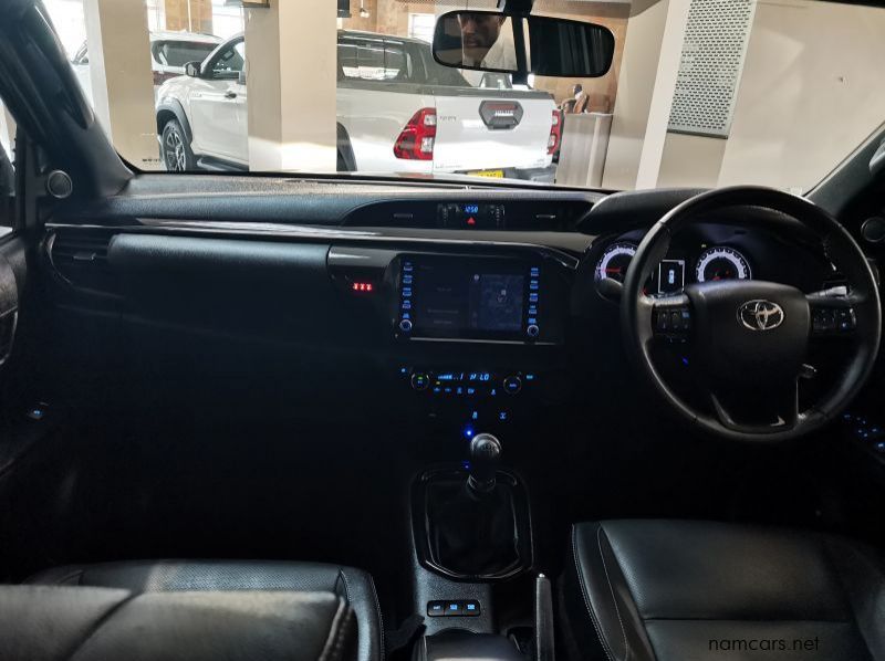 2020 Toyota Hilux 2.8 Gd-6 Rb Raider P/u D/c Legend 50 pictures