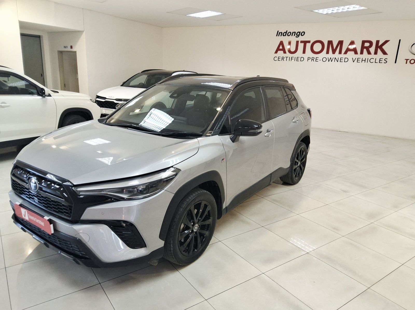 2023 Toyota COROLLA CROSS 1.8 GR-S pictures