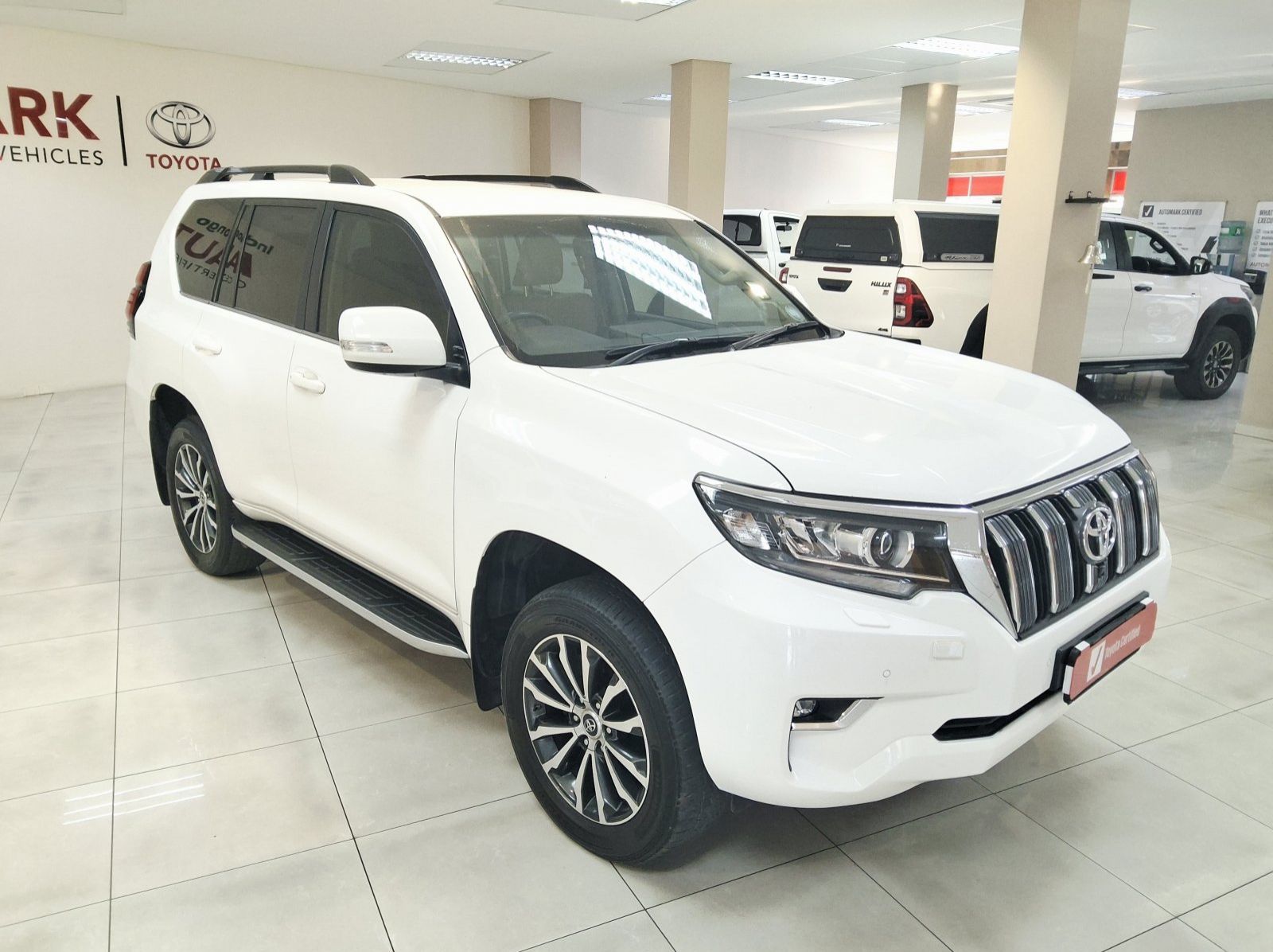 2024 Toyota PRADO VX 2.8 GD A/T pictures