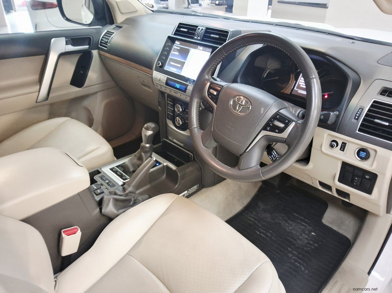 2024 Toyota PRADO VX 2.8 GD A/T pictures