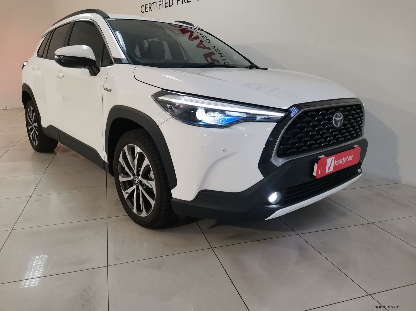 2024 Toyota Corolla Cross 1.8 Xr Hybrid pictures