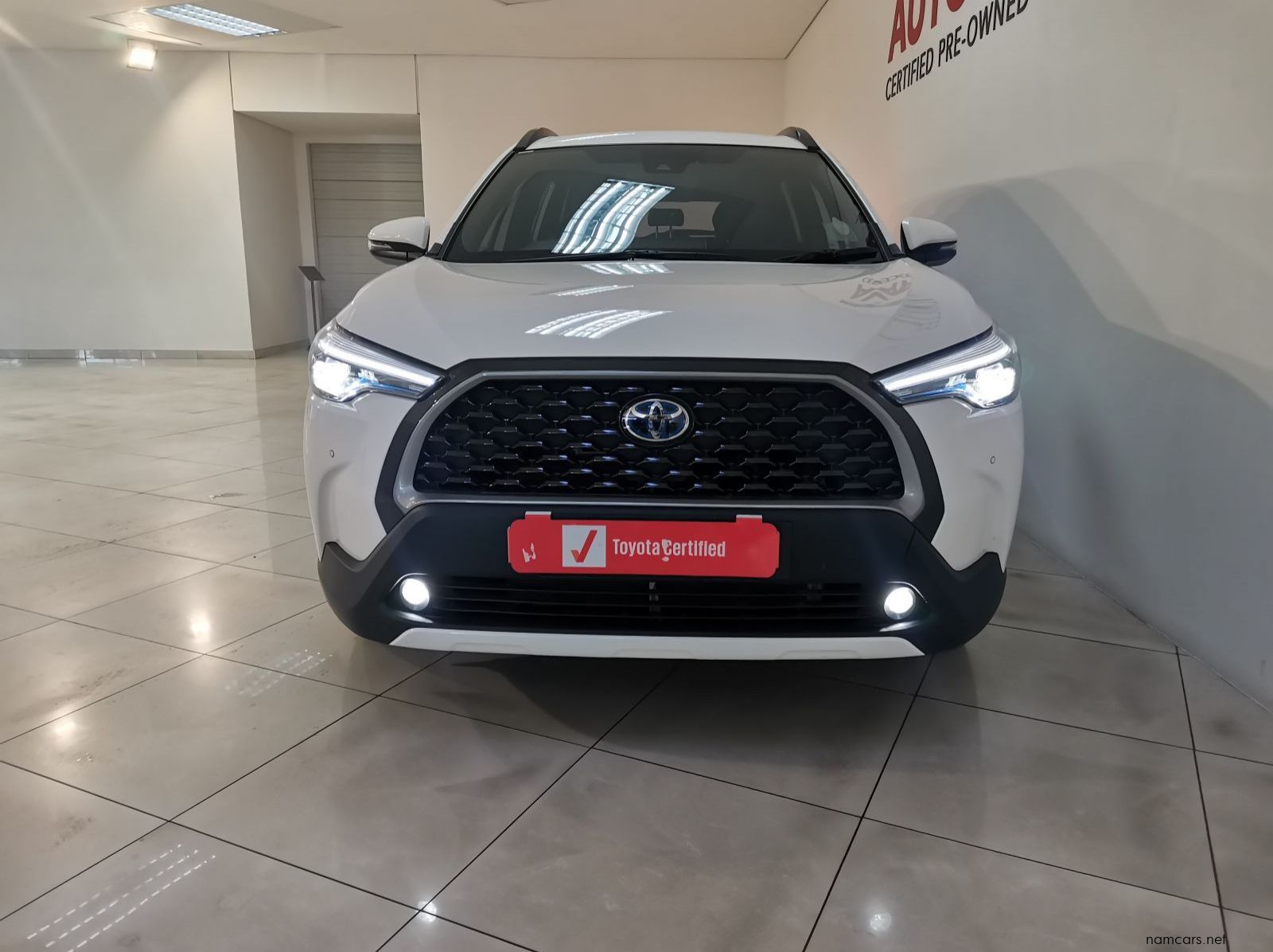 2024 Toyota Corolla Cross 1.8 Xr Hybrid pictures