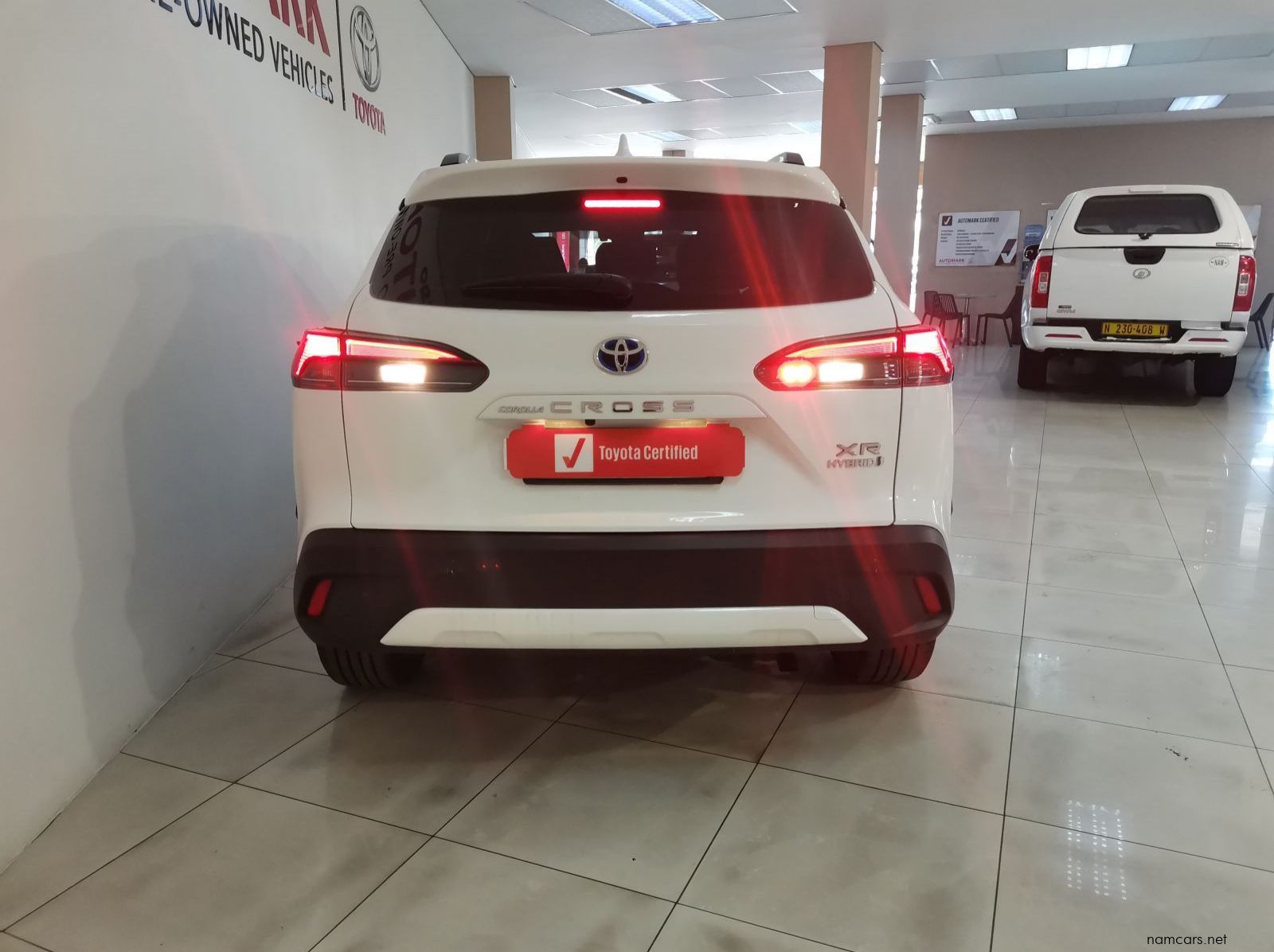 2024 Toyota Corolla Cross 1.8 Xr Hybrid pictures