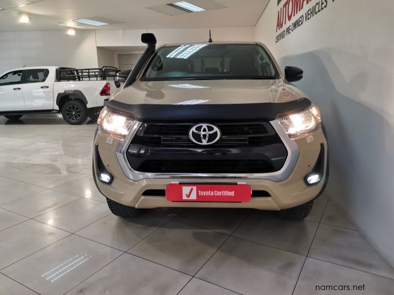 2022 Toyota Hilux 2.4 Gd-6 Raider 4x4 P/u D/c pictures