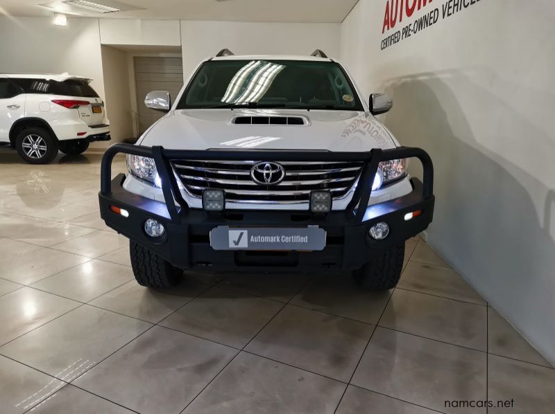 2015 Toyota Fortuner 3.0d-4d R/b pictures