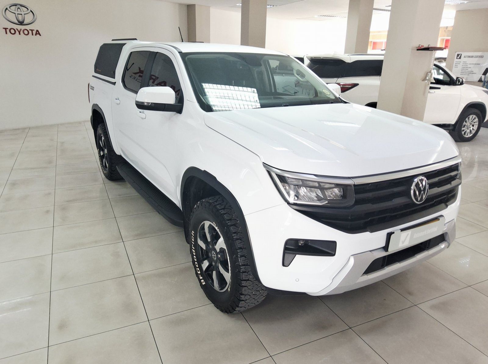 2023 Volkswagen Amarok 2.0bitdi 154kw 4mot Life A/t P/u D/c. pictures