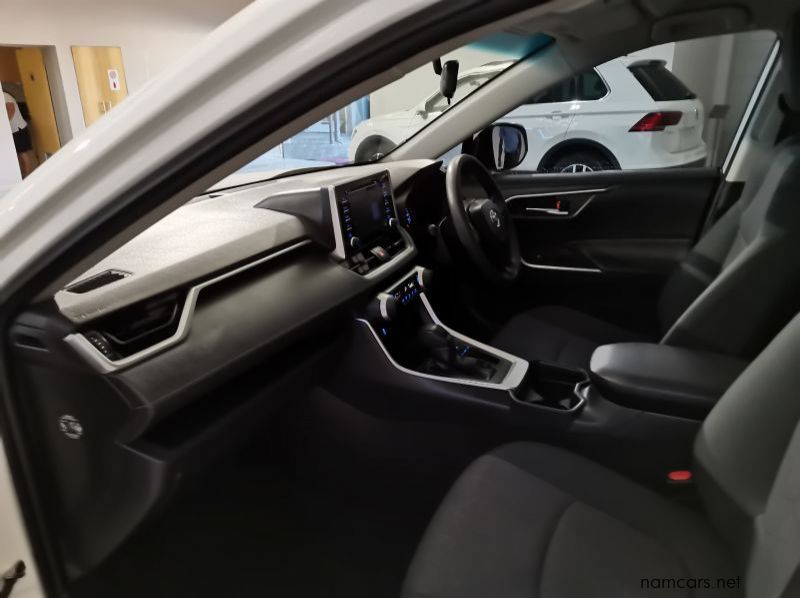 2019 Toyota Toyota Rav4 2.0 Gx Cvt pictures