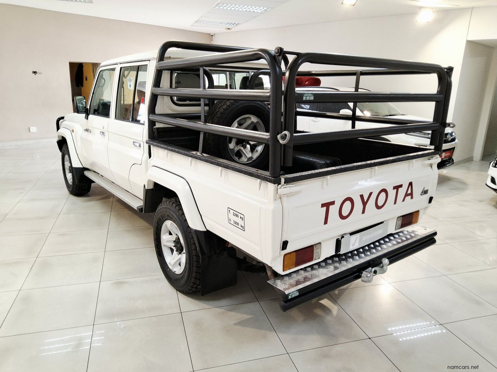 2023 Toyota LANDCRUISER 79 4.2D P/U D/C. pictures