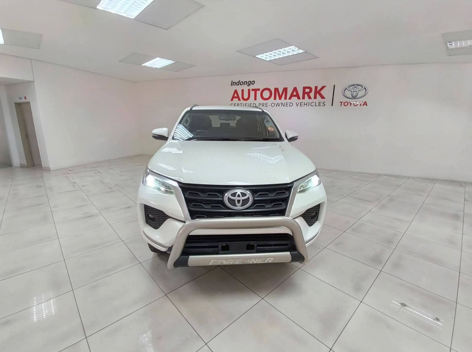 2021 Toyota Fortuner 2.8gd-6 4x4 A/t pictures