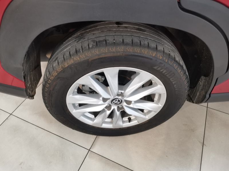 2023 Toyota Corolla Cross 1.8 Xs pictures