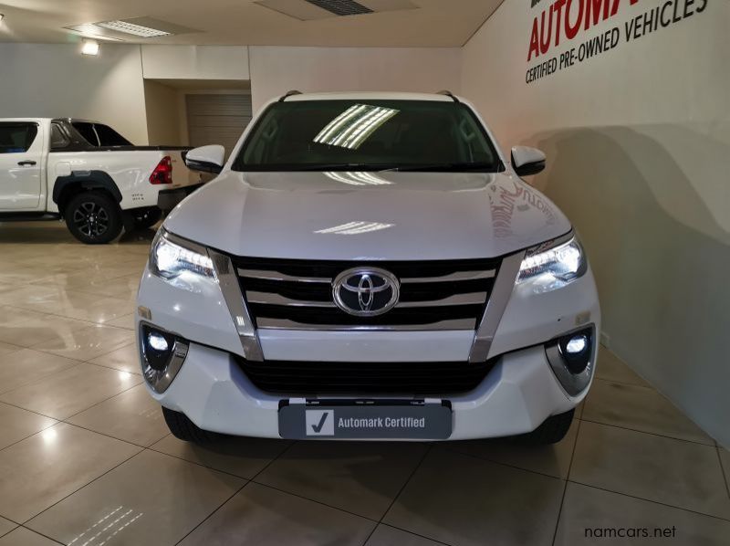 2018 Toyota Fortuner 2.8gd-6 R/b A/t pictures