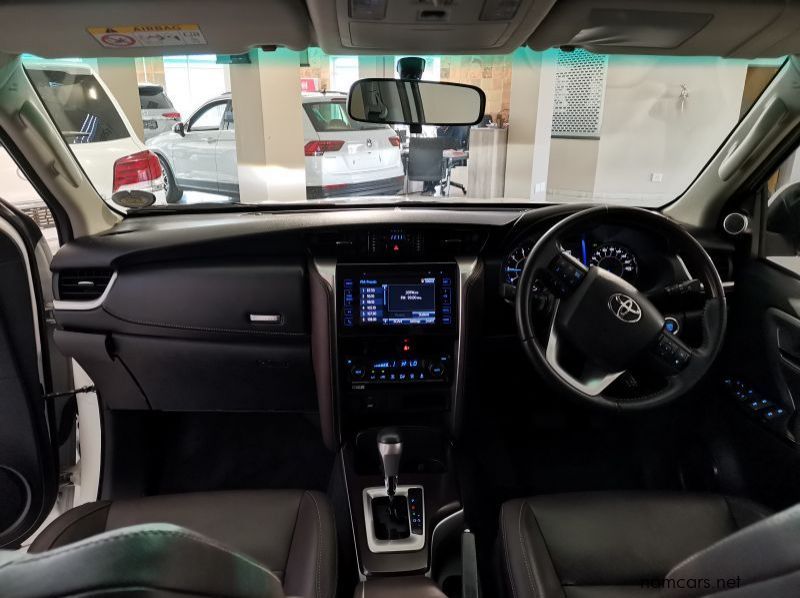 2018 Toyota Fortuner 2.8gd-6 R/b A/t pictures