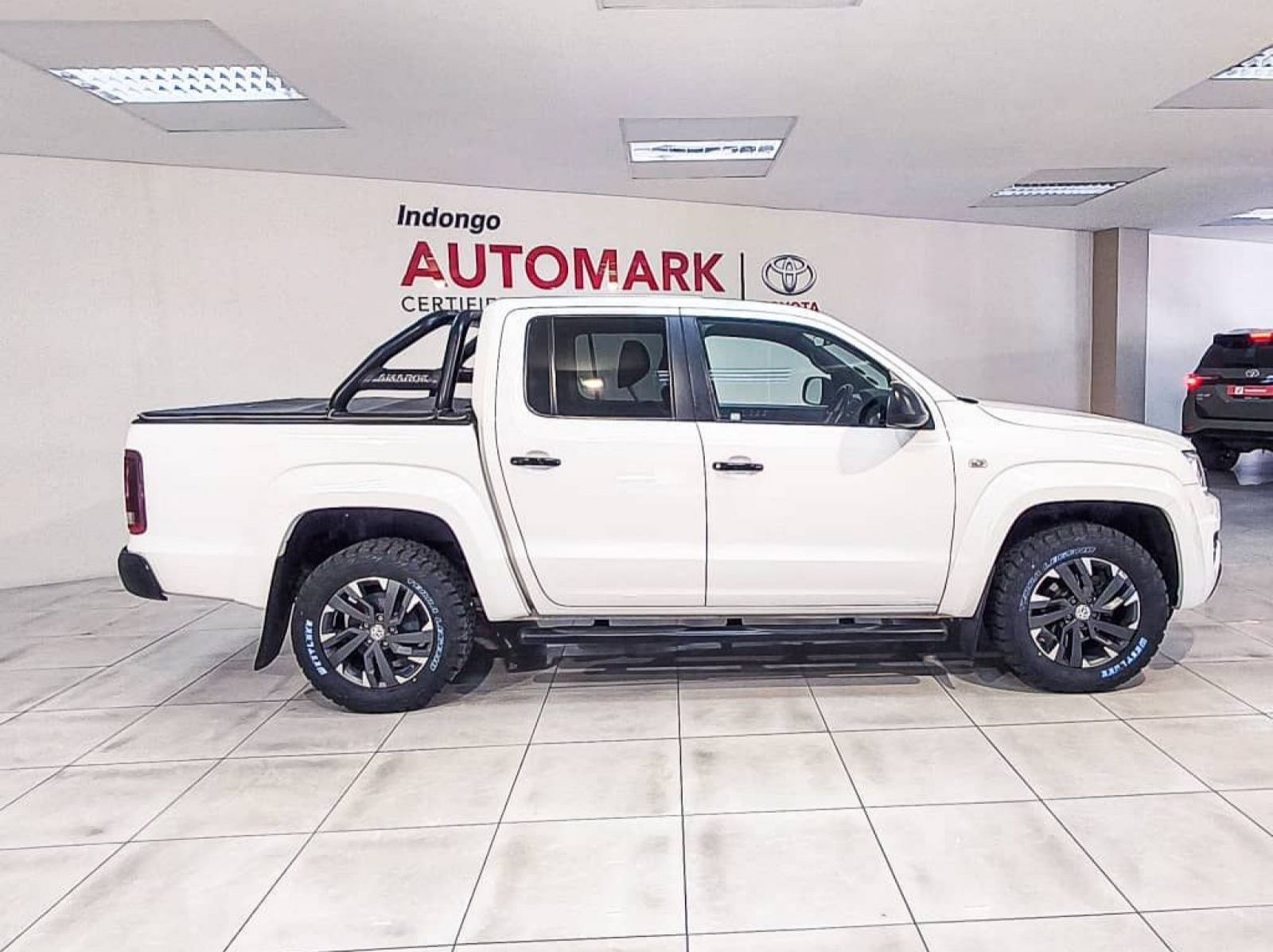 2020 Volkswagen Amarok 2.0 Bitdi Dark Label 4mot A/t D/c pictures