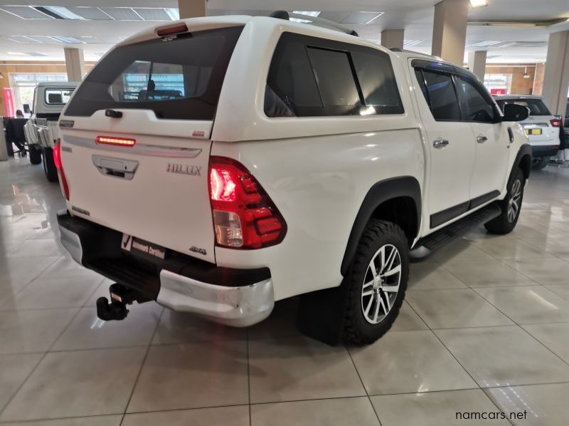 2018 Toyota Hilux 4.0 V6 Raider 4x4 A/t P/u D/c pictures