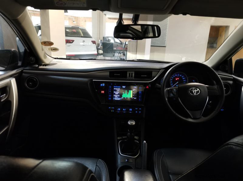 2022 Toyota Corolla Quest 1.8 Exclusive pictures