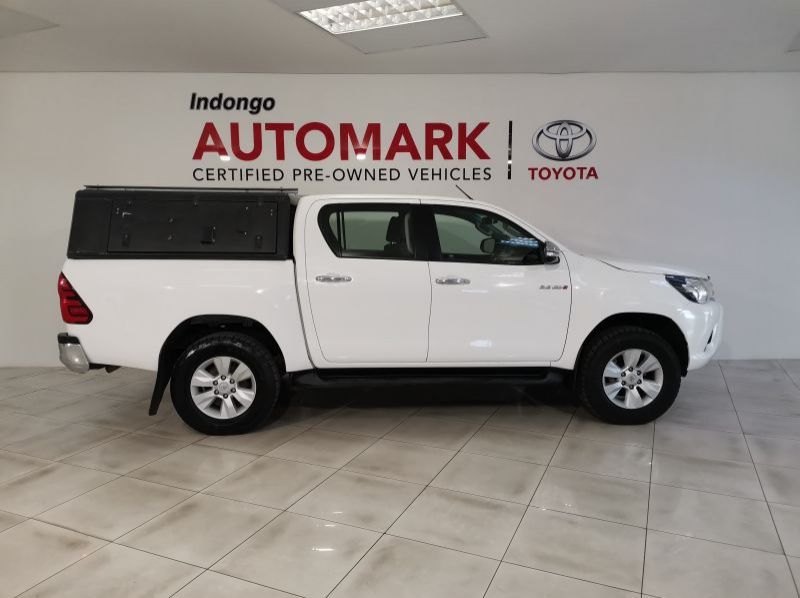 2016 Toyota Hilux 2.8 Gd-6 Raider 4x4 P/u D/c pictures