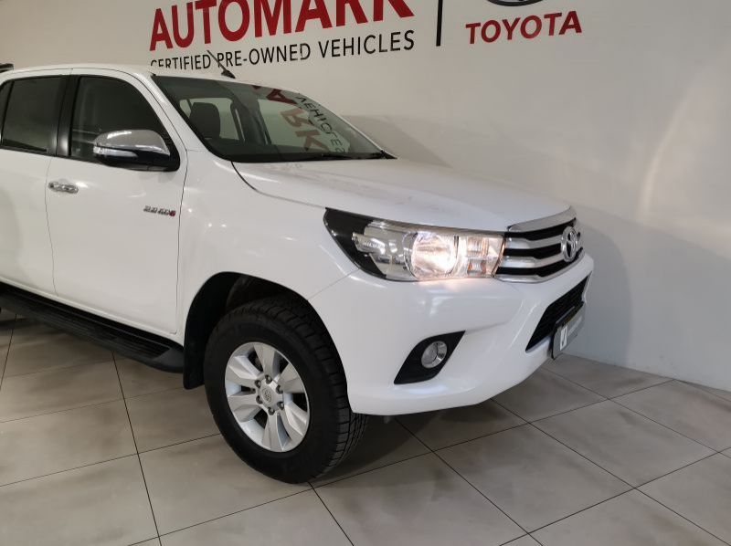2016 Toyota Hilux 2.8 Gd-6 Raider 4x4 P/u D/c pictures