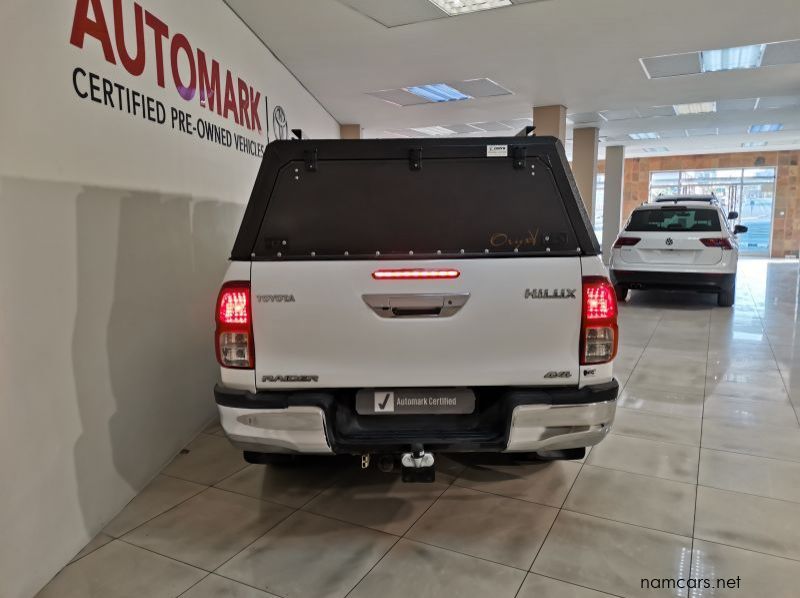 2016 Toyota Hilux 2.8 Gd-6 Raider 4x4 P/u D/c pictures