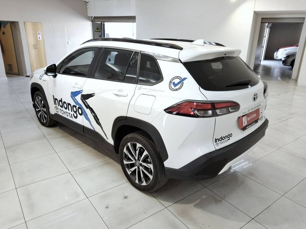 2025 Toyota Corolla Cross 1.8 Xr Hybrid pictures