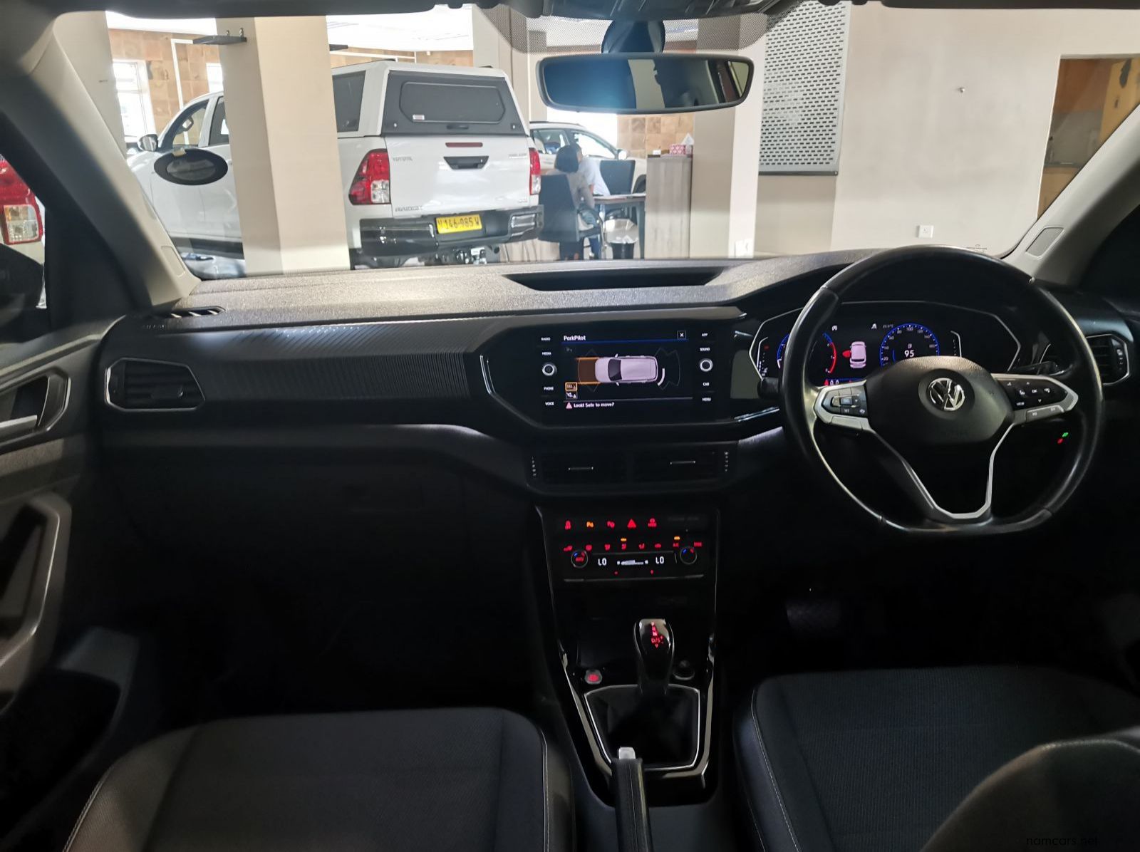 2020 Volkswagen T-cross 1.0 Tsi Highline Dsg pictures