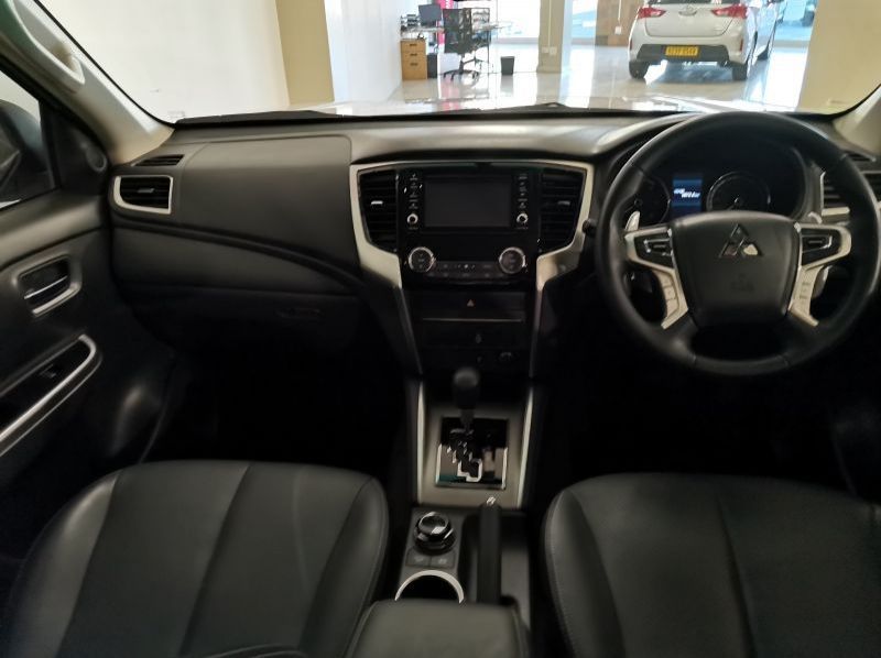 2021 Mitsubishi Triton d/cab 2.4 4x4 a/t pictures