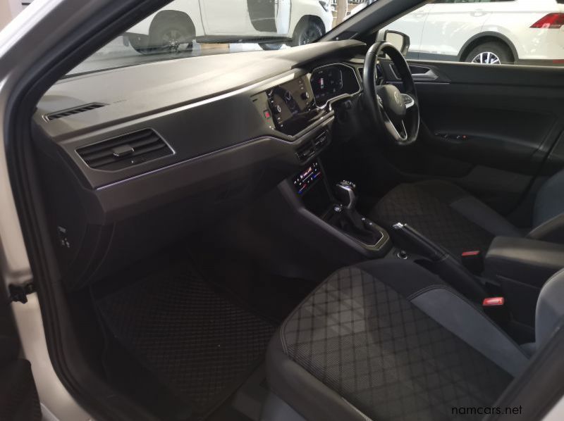 2022 Volkswagen Polo 1.0 Tsi R-line Dsg pictures