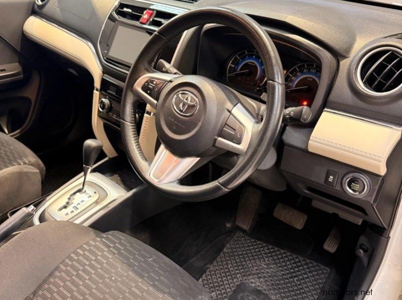 2019 Toyota Rush 1.5 A/t pictures