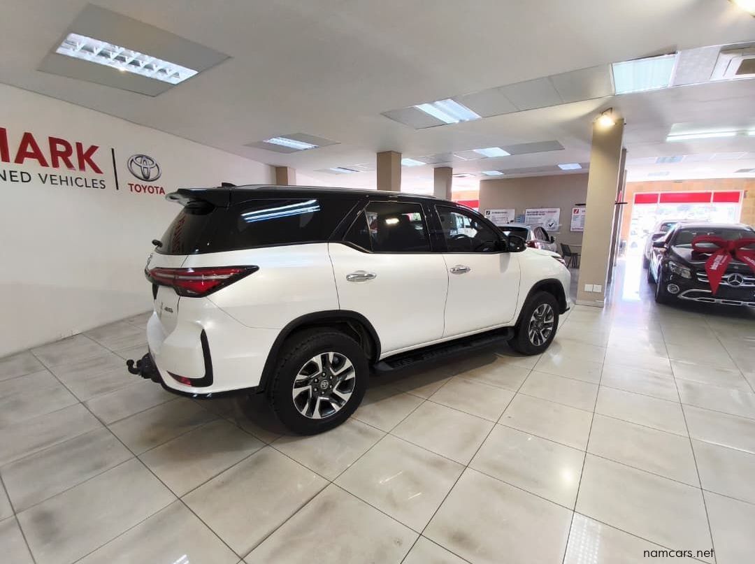 2024 Toyota Fortuner 2.8 Gd-6 4x4 Vx A/t pictures