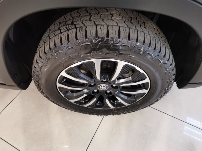 2021 Toyota Urban Cruiser 1.5xr pictures