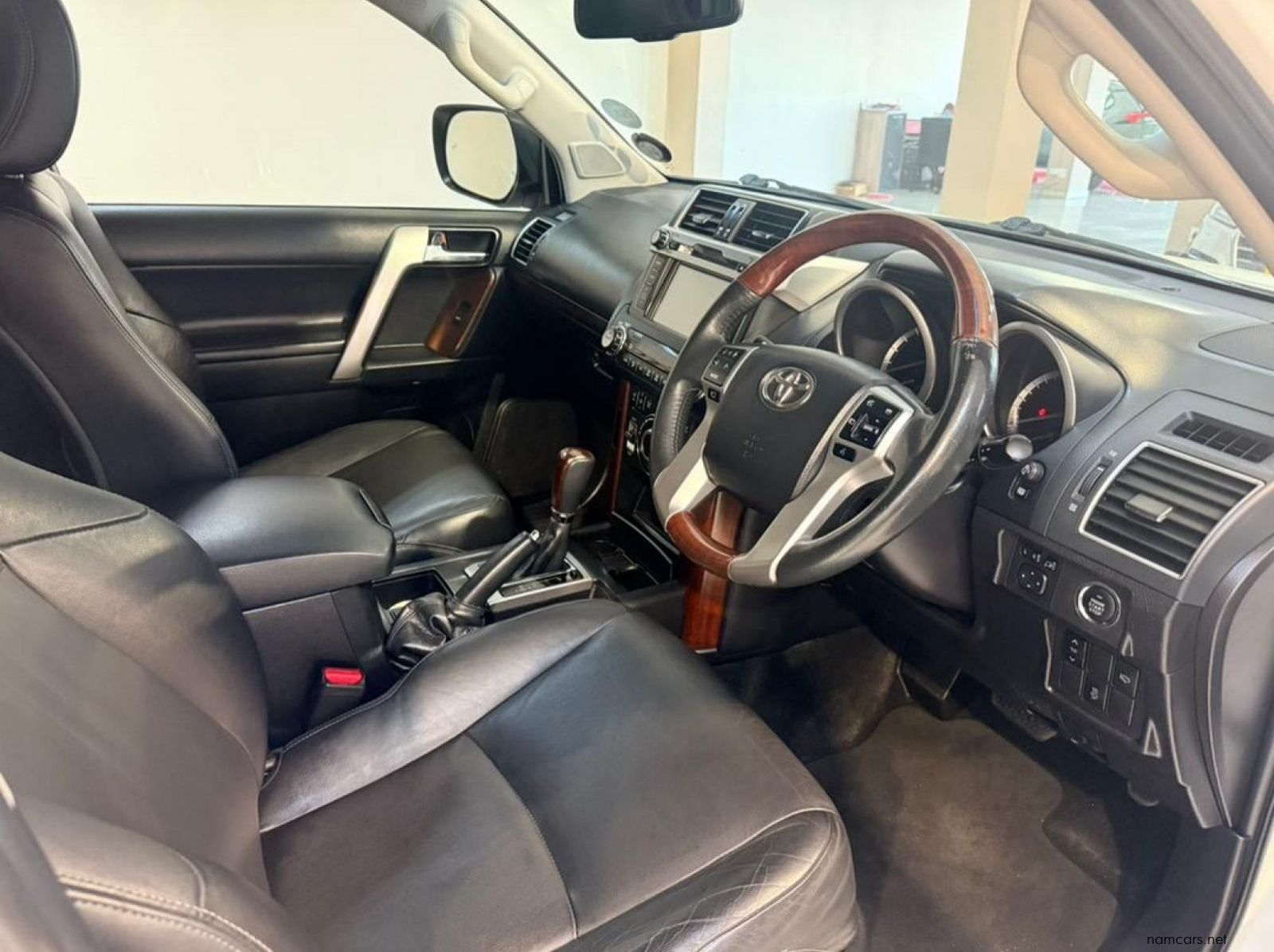 2016 Toyota Prado Vx 3.0 Tdi A/t pictures