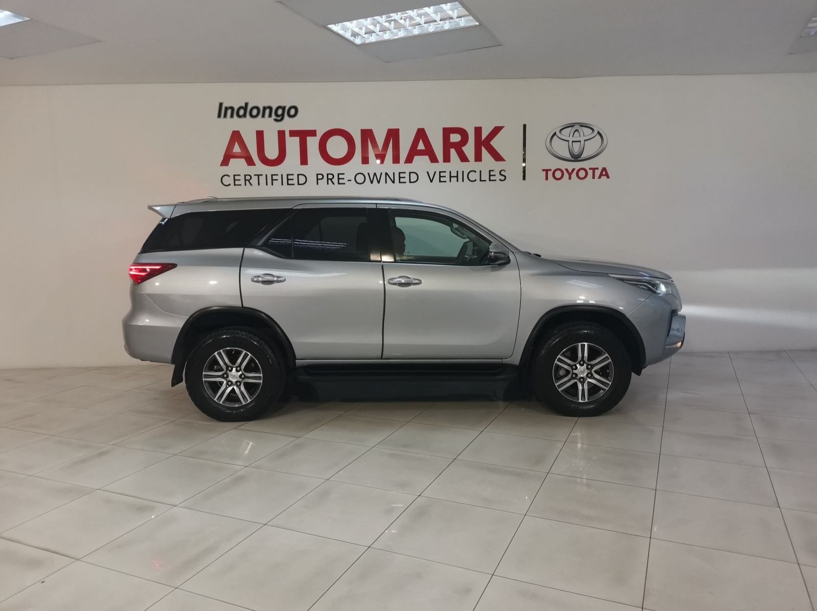 2021 Toyota Fortuner 2.4gd-6 4x4 A/t pictures