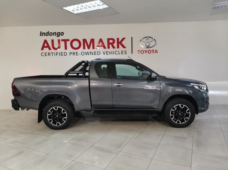 2020 Toyota Hilux 2.8 Gd-6 Raider 4x4 P/u E/cab L50 pictures