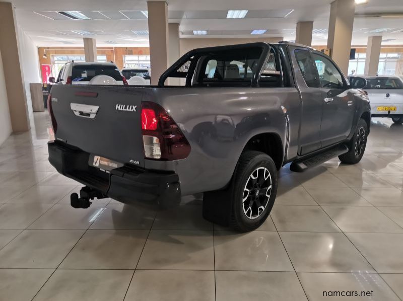 2020 Toyota Hilux 2.8 Gd-6 Raider 4x4 P/u E/cab L50 pictures