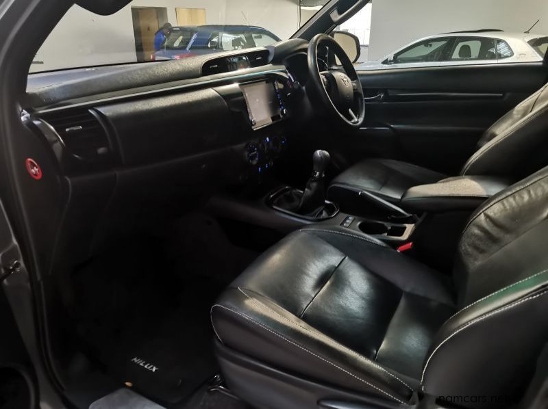 2020 Toyota Hilux 2.8 Gd-6 Raider 4x4 P/u E/cab L50 pictures