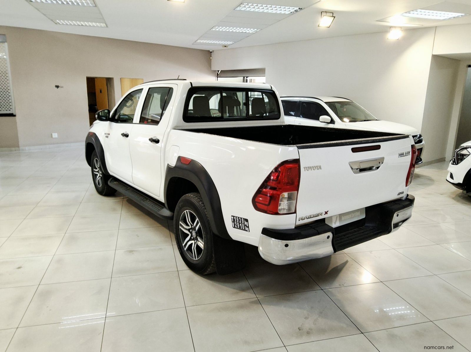 2024 Toyota HILUX 2.4GD6 RAIDER X 4X4 A/T P/U D/C pictures
